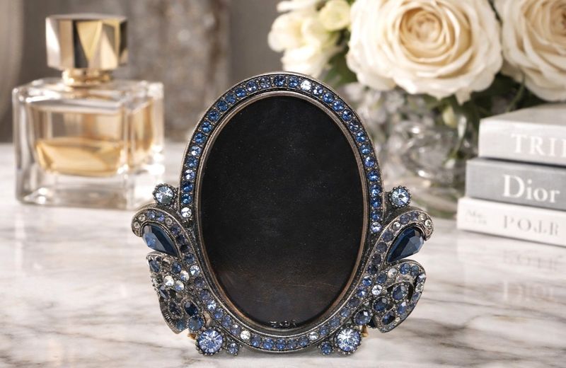 Jay Strongwater Blue Swarovski Crystal Oval Mini Picture Frame | Style 5188