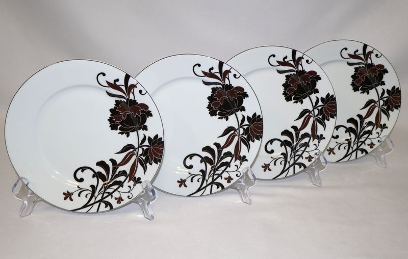 Set of 4 Mikasa Cocoa Peony 8” Accent Plates SL170 | Portugal