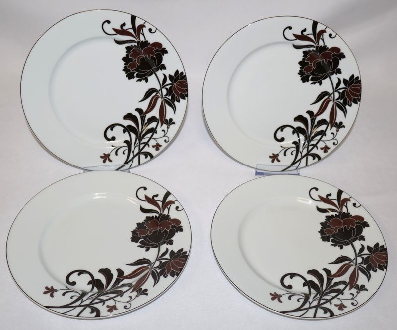 Set of 4 Mikasa Cocoa Peony 8” Accent Plates SL170 | Portugal