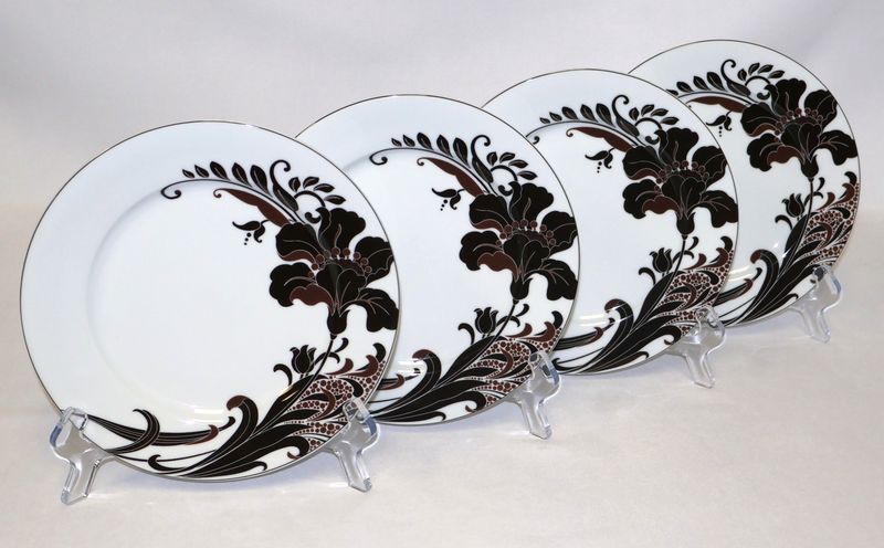 Set of 4 Mikasa Cocoa Lily 8” Accent Plates SL170 | Portugal