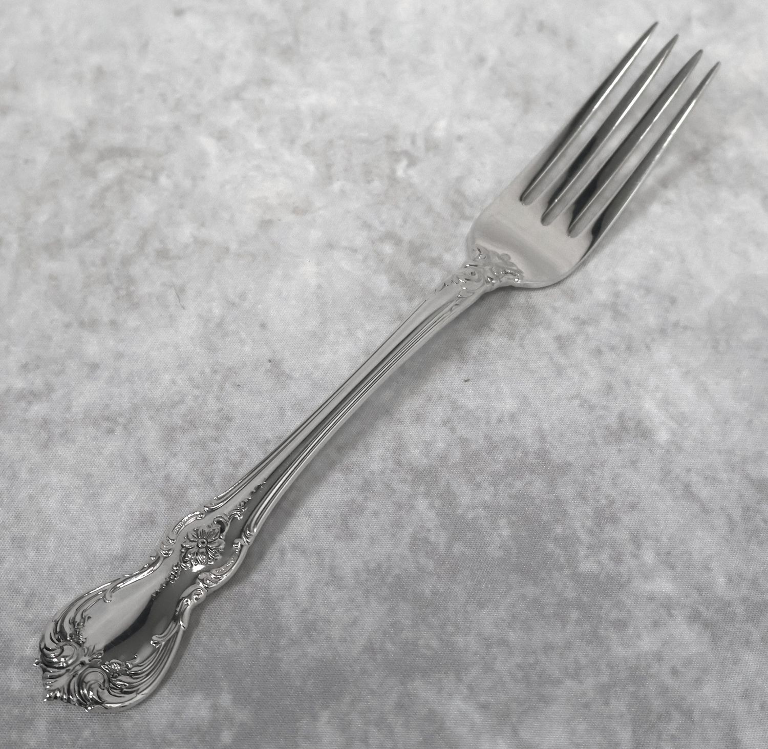 Towle Old Master Sterling Silver 7 1/4 Towle Old Master Sterling Silver 7 1/4" Place Size Fork(s) | No Monogram