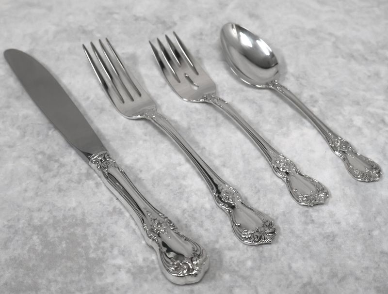 Towle Old Master Sterling Silver 4-Piece Regular Size Place Setting(s) | No Monogram