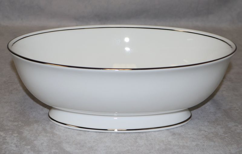 Lenox Federal Platinum 9" Oval Footed Vegetable Serving Bowl Fine Bone China, USA