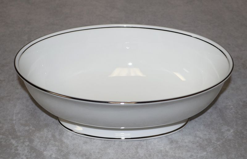 Lenox Federal Platinum 9" Oval Footed Vegetable Serving Bowl Fine Bone China, USA