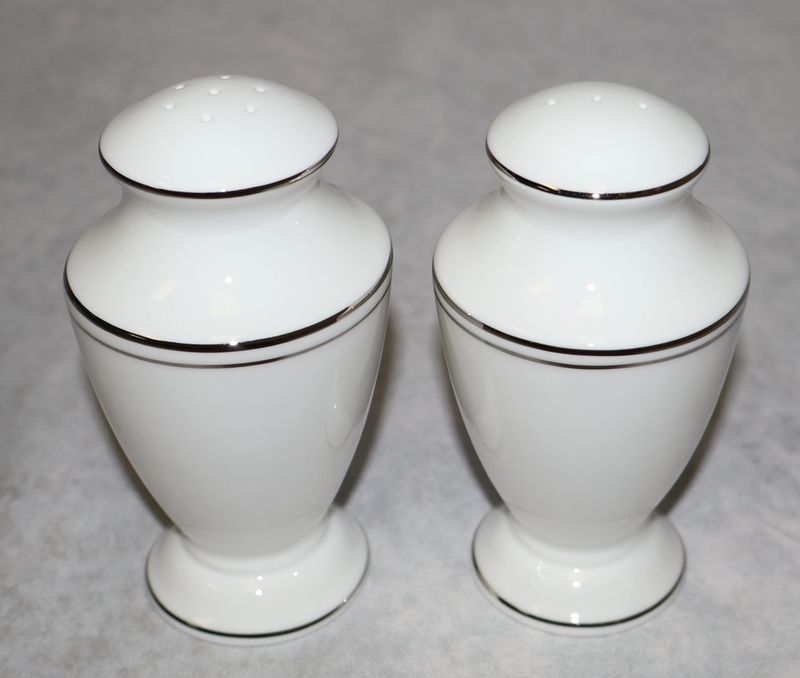 Lenox Federal Platinum Salt & Pepper Shaker Set Fine Bone China, Made in USA