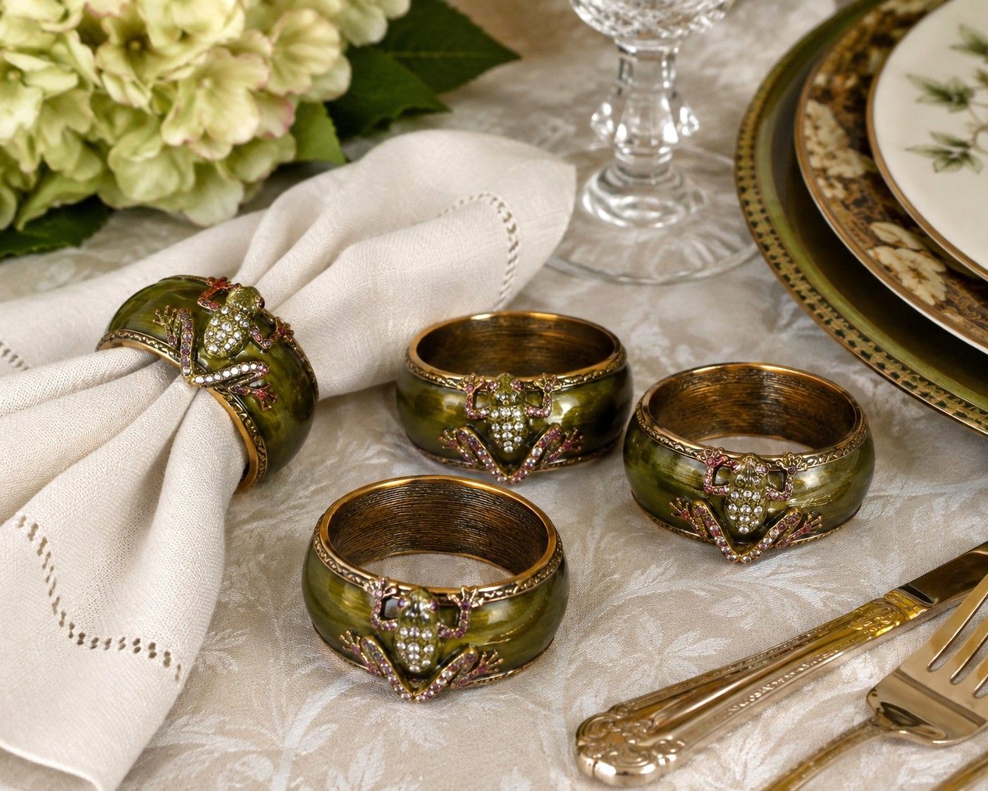 Jay Strongwater Frog Swarovski Crystal Green Enameled Napkin Rings | Set of 4