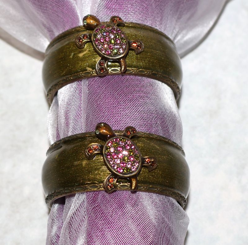 Jay Strongwater Turtle Swarovski Crystal Olive Green Enamel Napkin Rings | Set of 2