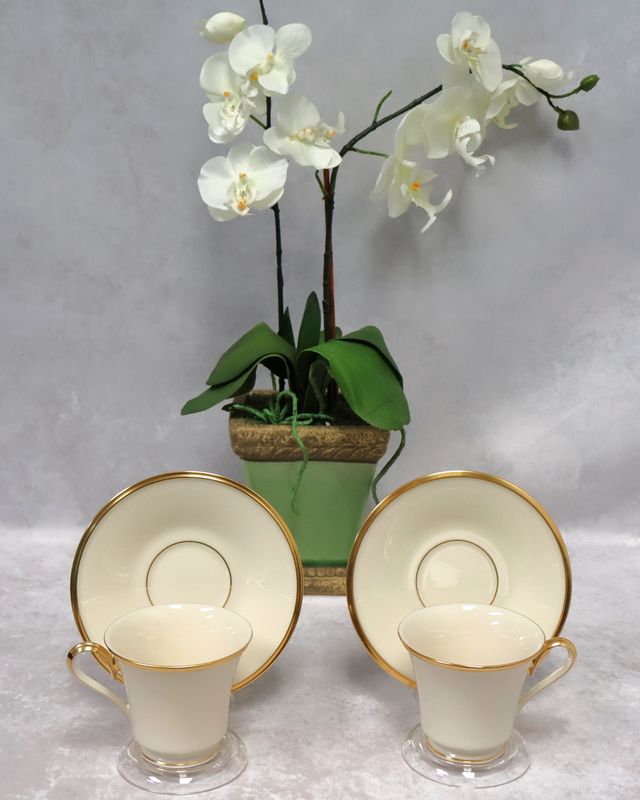 Vintage Lenox Eternal Cups &amp; Saucers Gold Trim (Set of 2) Wreath Backstamp USA