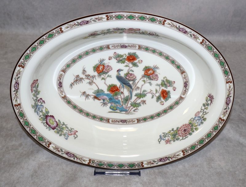 Wedgwood Kutani Crane 10 3/4" Oval Vegetable Serving Bowl R4464 | England