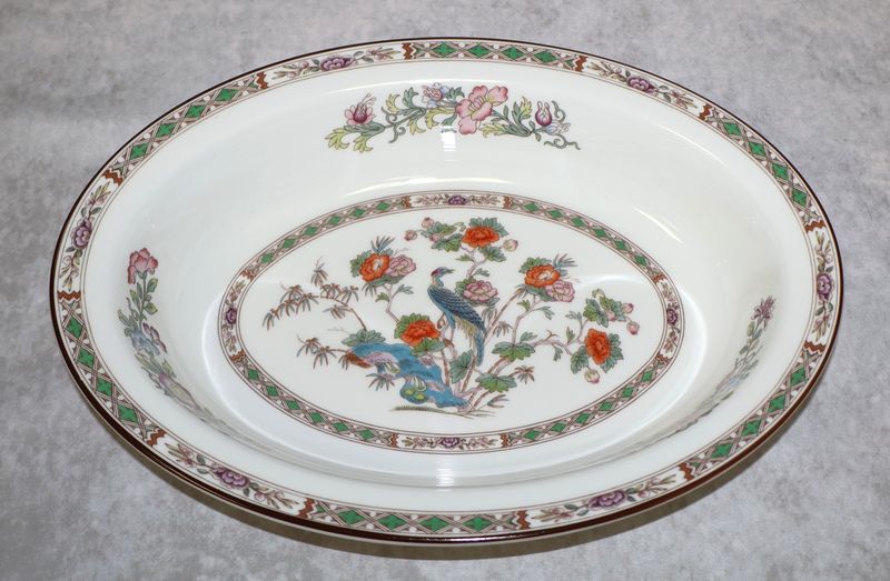 Wedgwood Kutani Crane 10 3/4" Oval Vegetable Serving Bowl R4464 | England