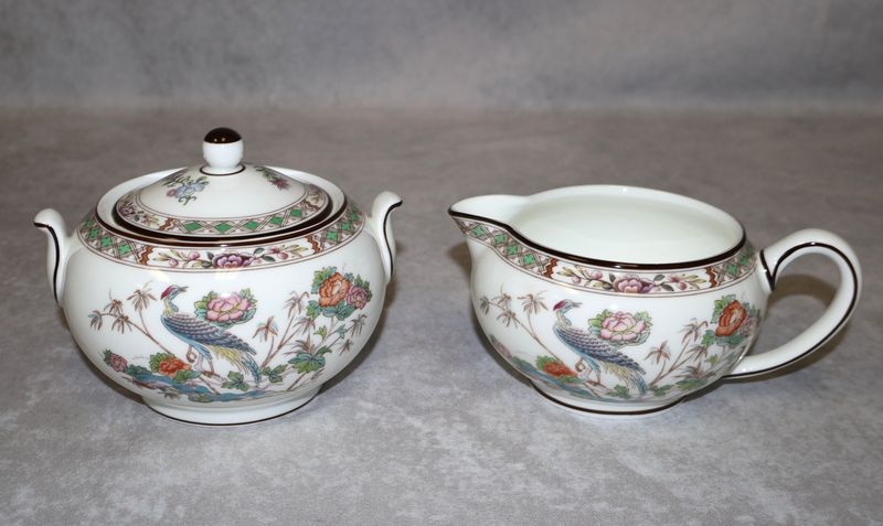 Wedgwood Kutani Crane Creamer &amp; Covered Sugar Bowl R4464 | 3-Piece Set - England