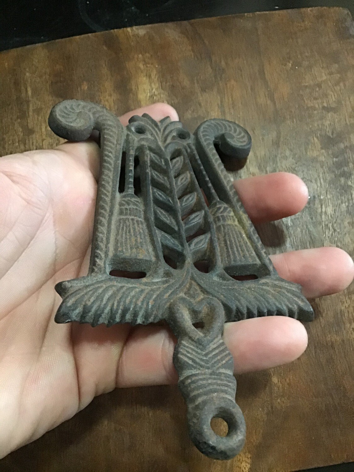 Candle Magic Trivet, emit anointing of house blessing, purify cleanse sanctify the atmosphere of any room or area