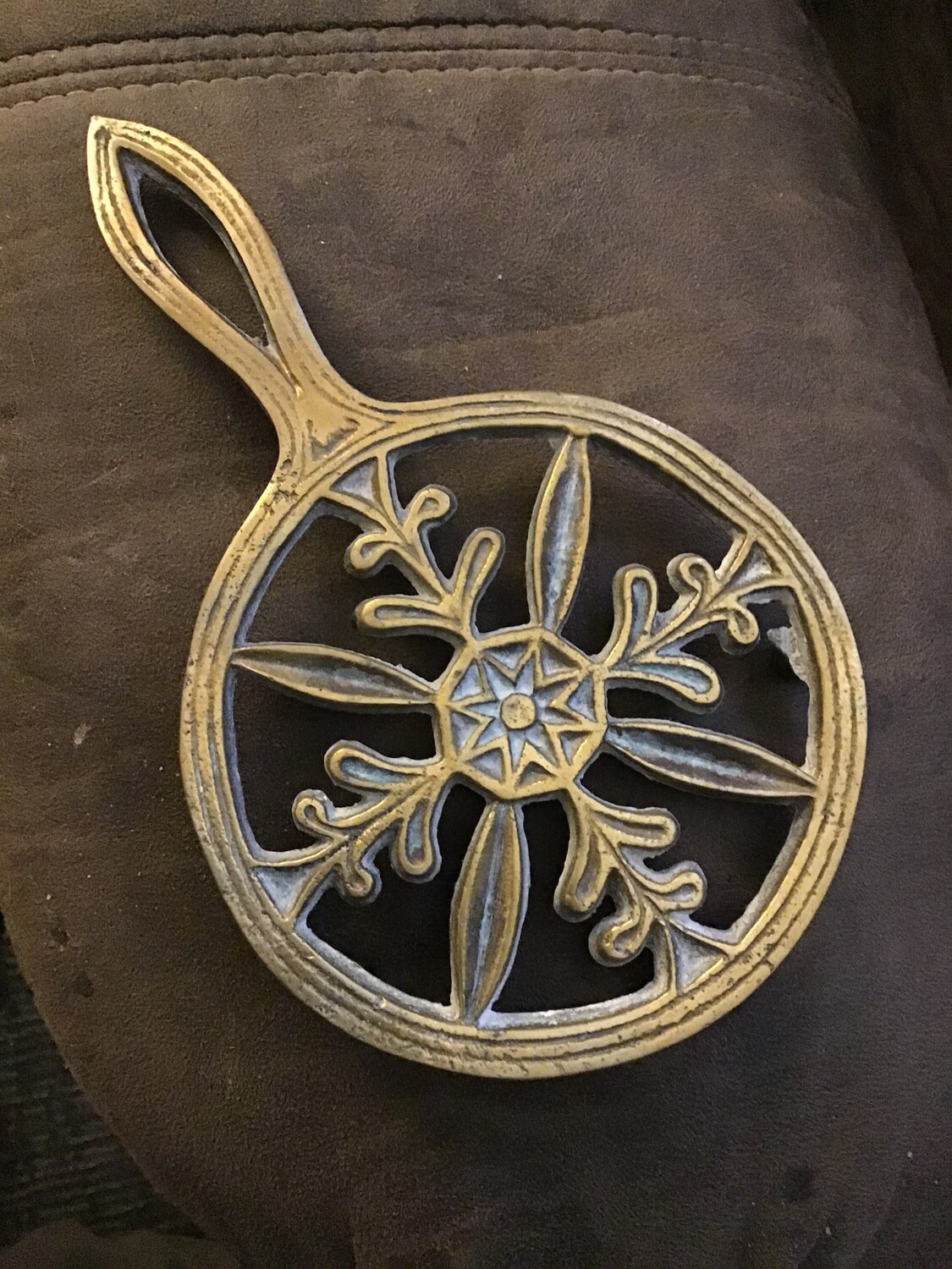 Brass Candle Magic Trivet, establish &amp; ensure mindset connected with the Divine Consciousness