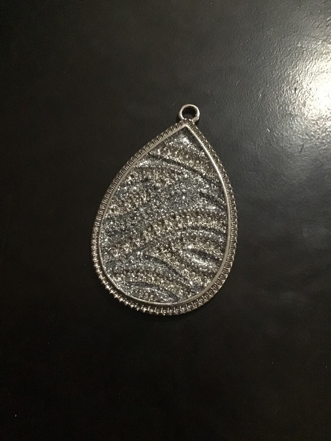 Small amulet program your wish, desire, intent thereupon, to cast unto thy Djinns