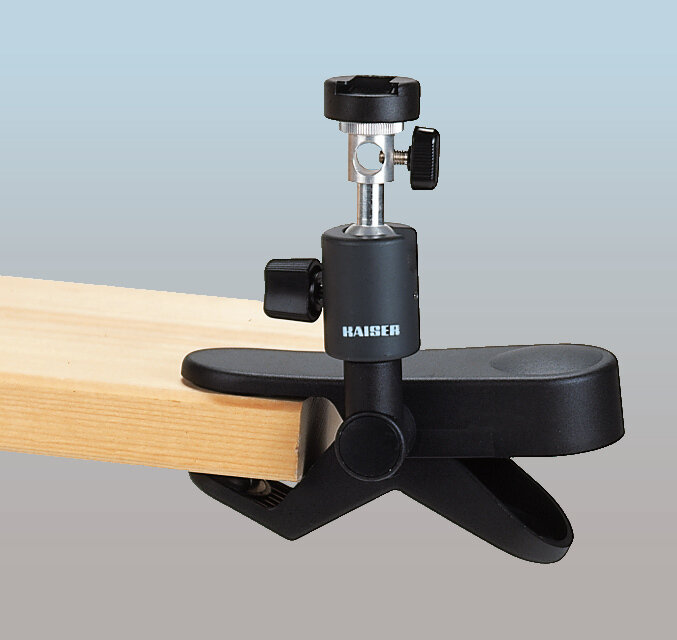 Kaiser Flash Clamp with ball and socket head with reflecting umbrella holder
