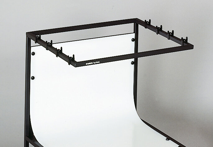Kaiser Holding Frame