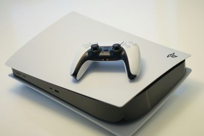CONSOLE