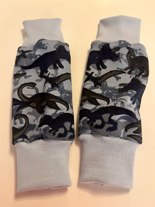 Wild Dinosaur Alpine Fleece Leg Warmers Wild Dinosaur Alpine Fleece Leg Warmers
