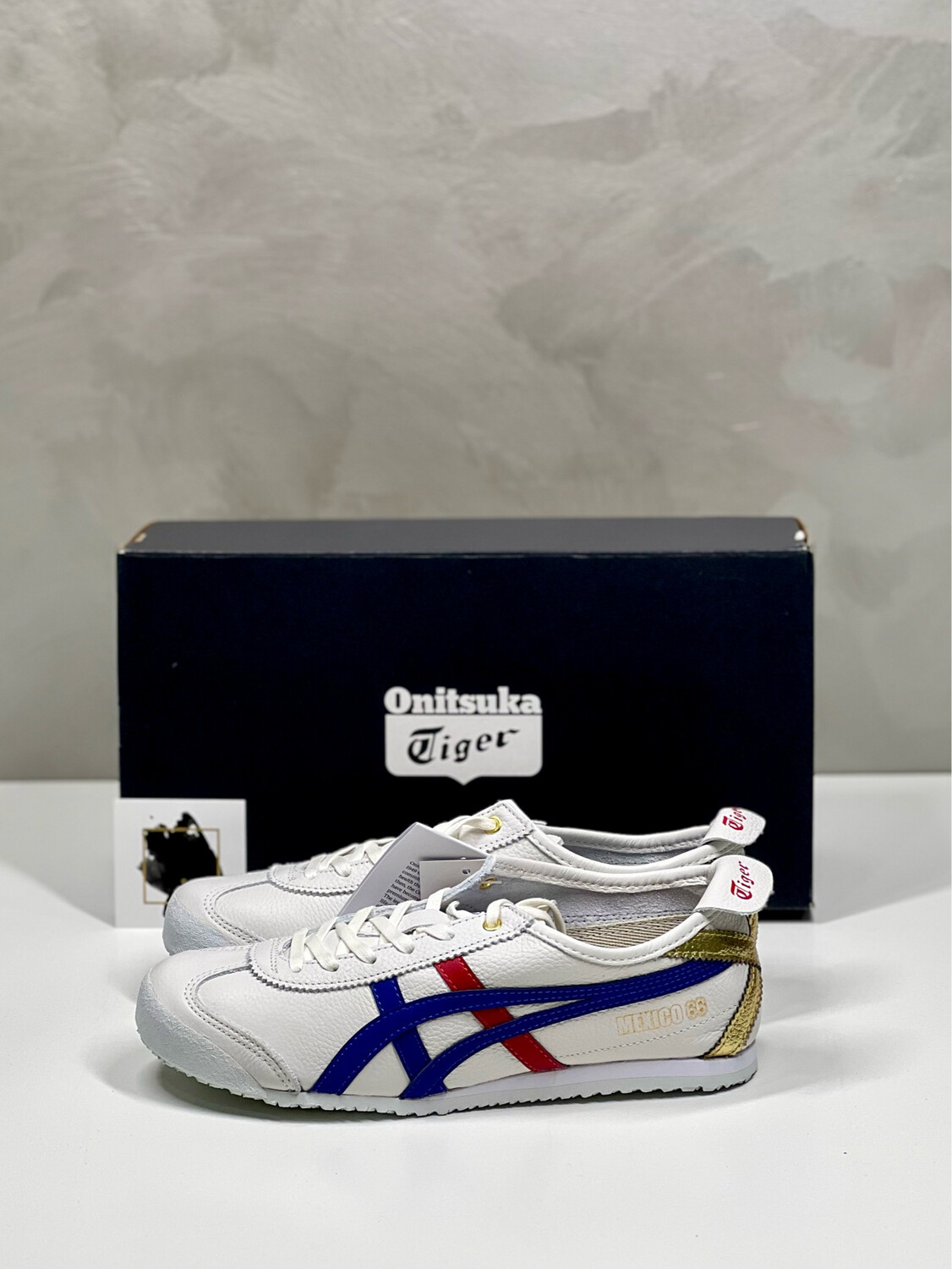 Onitsuka Tiger Mexico 66 Sneaker