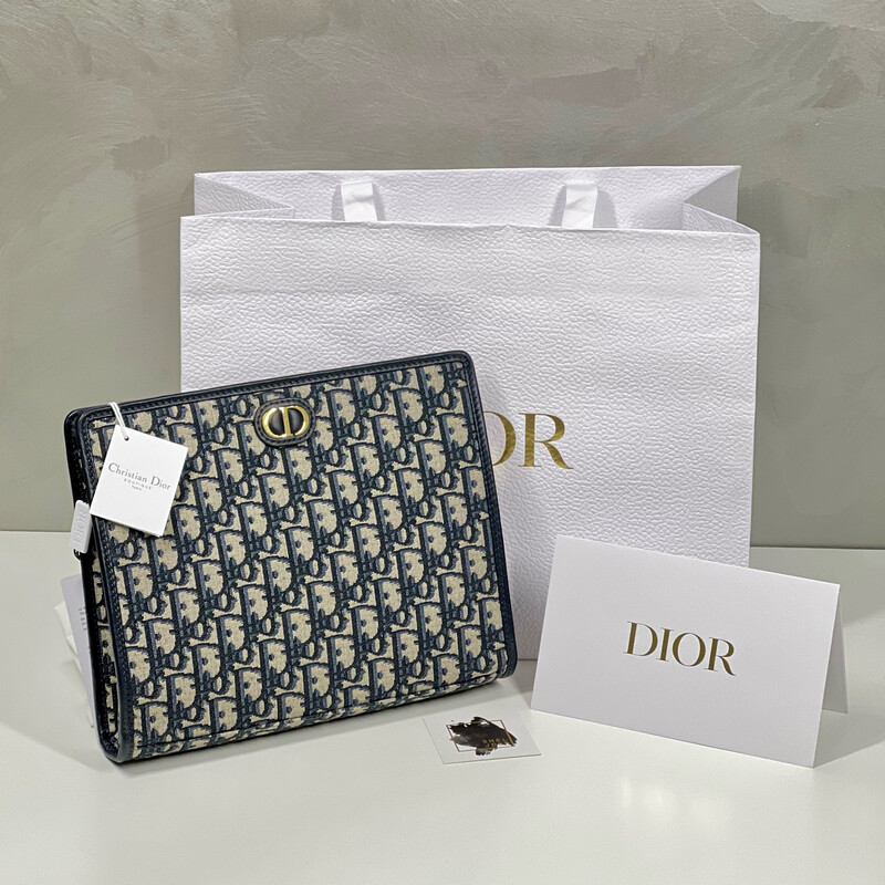 Dior Blue M 30 Montaigne Pouch