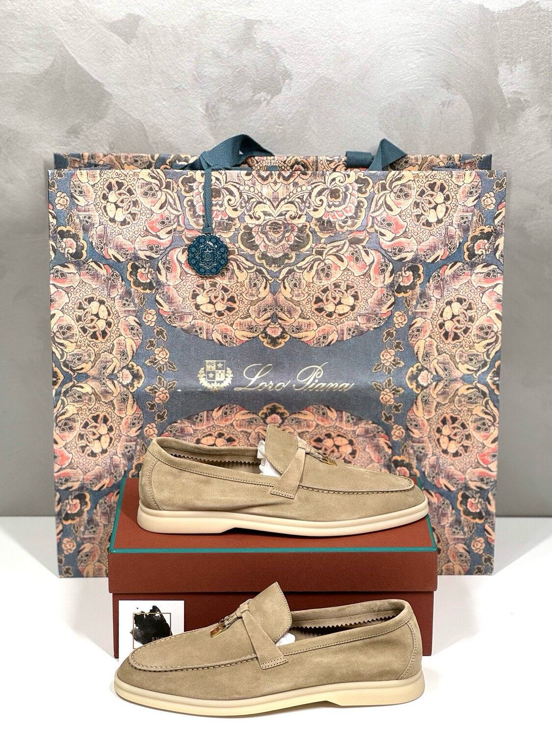 Loro Piana Summer Charms Walk Sandstone