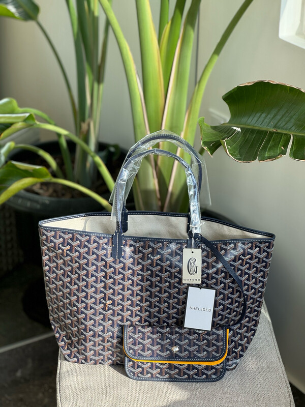 Goyard Saint Louis PM Navy Shopper