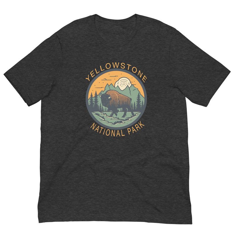 Yellowstone National Park - t-shirt (multi colors)