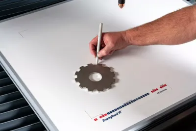 The Logic Trace System. Electronic board, pen and software