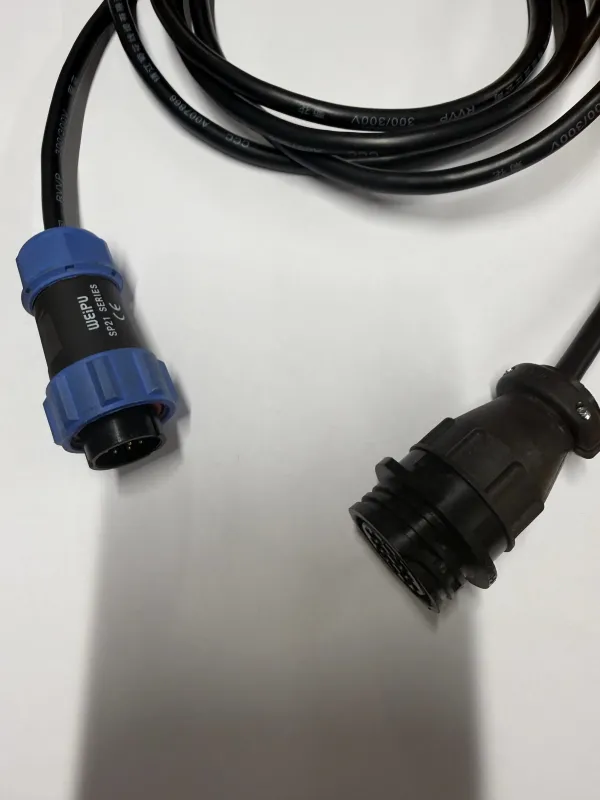 Hypertherm CPC (Female) to R-Tech Plasma Cutter Adapter Cable
