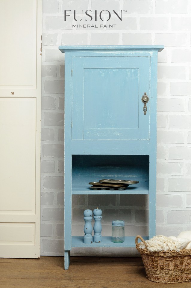 Champness Fusion Mineral Paint Pint