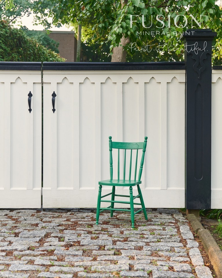 Park Bench Fusion Mineral Paint Pint