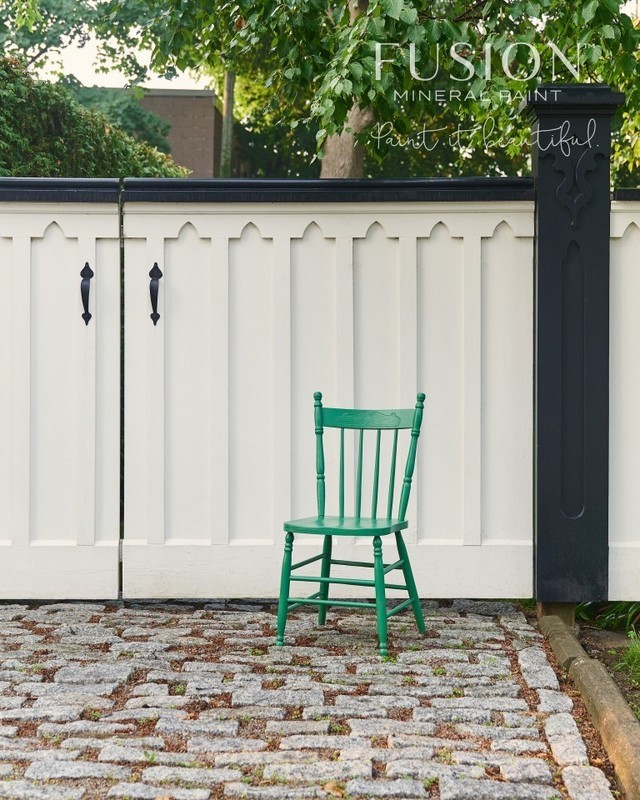 Park Bench Fusion Mineral Paint Pint