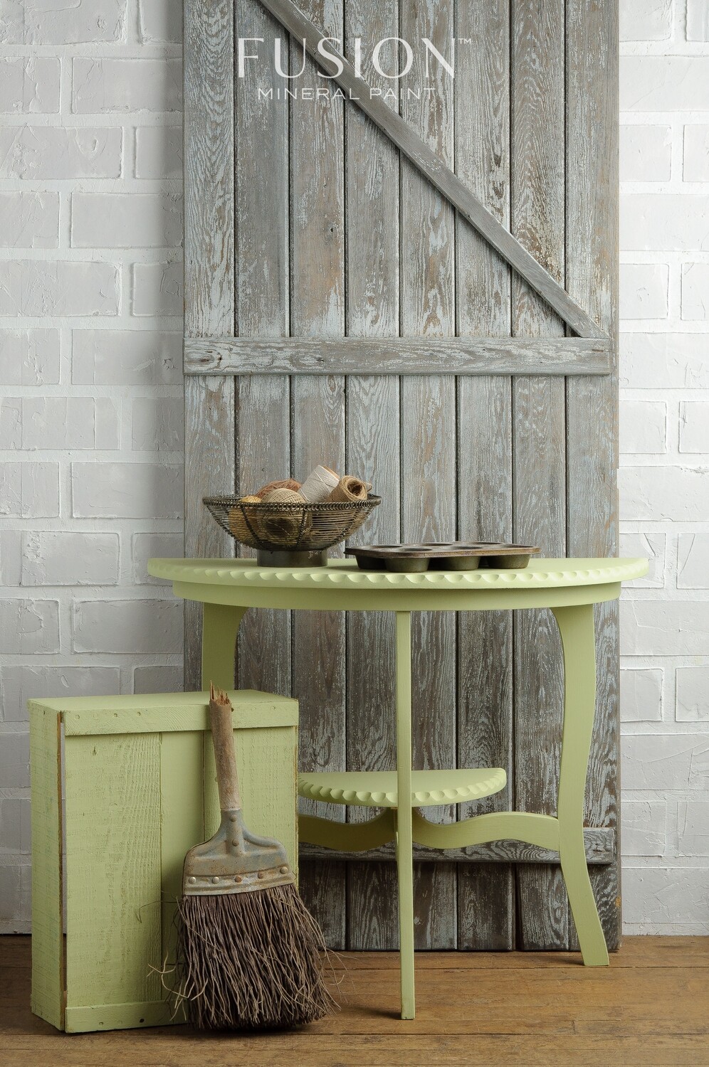 Upper Canada Green Fusion Mineral Paint Pint