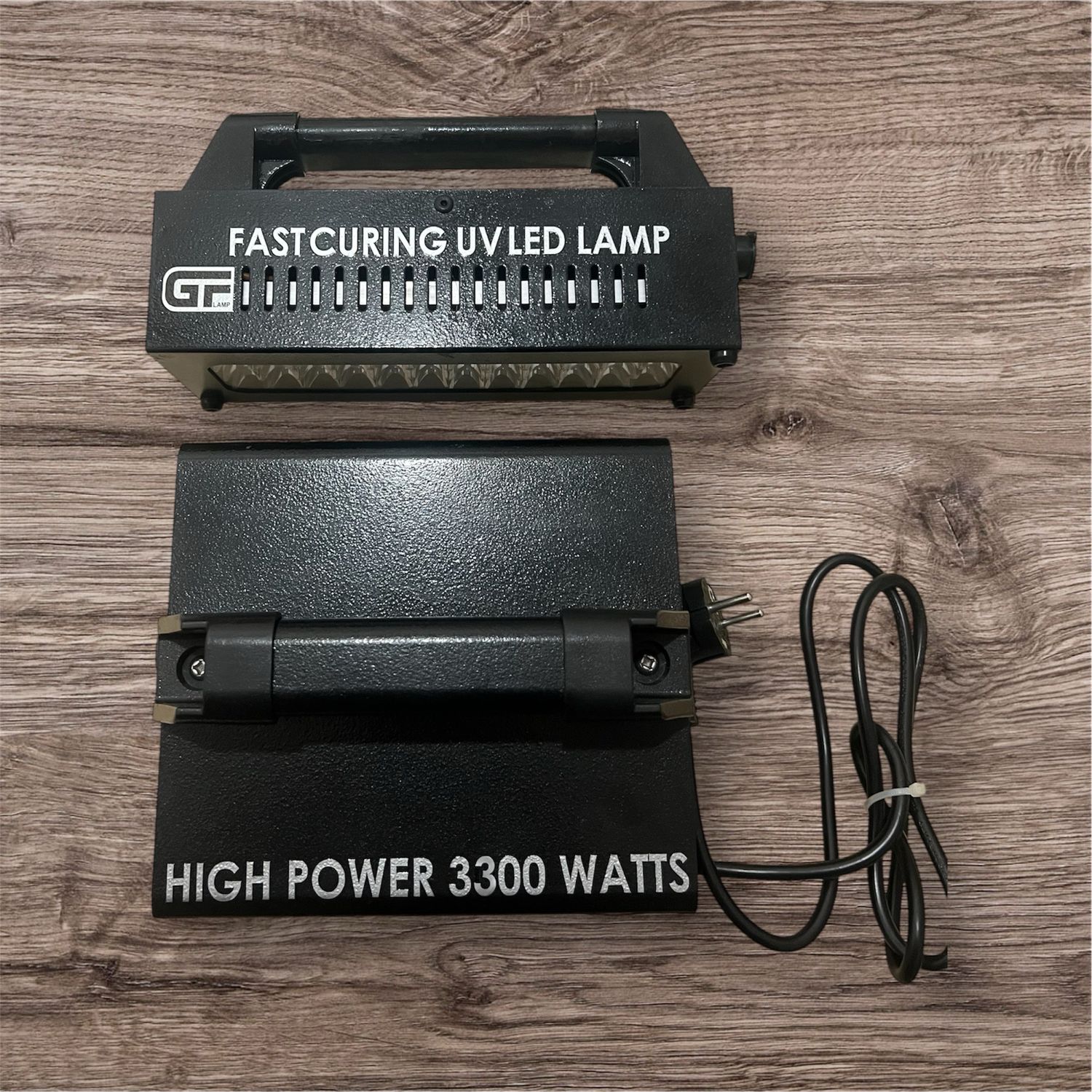 LAMPADA UV LED 3300 WATT CON CONTROLLO ELETTRONICO DELLA POTENZA