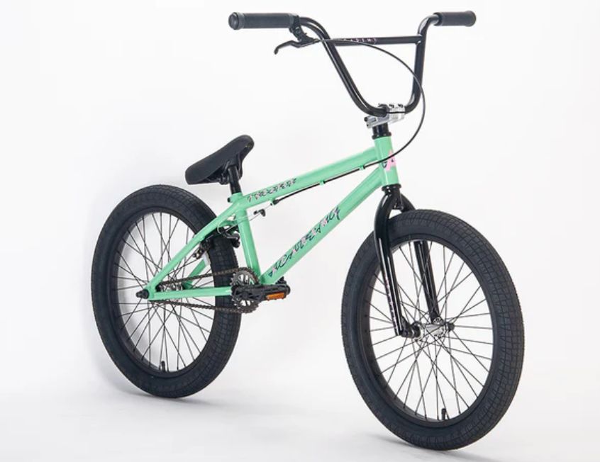Academy Trooper Junior BMX bike - For ages 9 - 13 Academy Trooper Junior BMX bike - For ages 9 - 13
