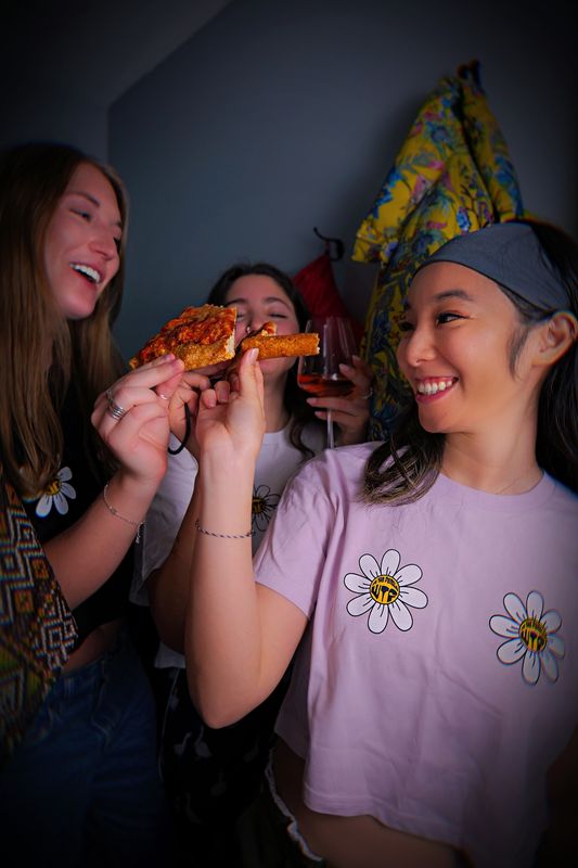 Flower Boobs Crop Tee - Light Pink