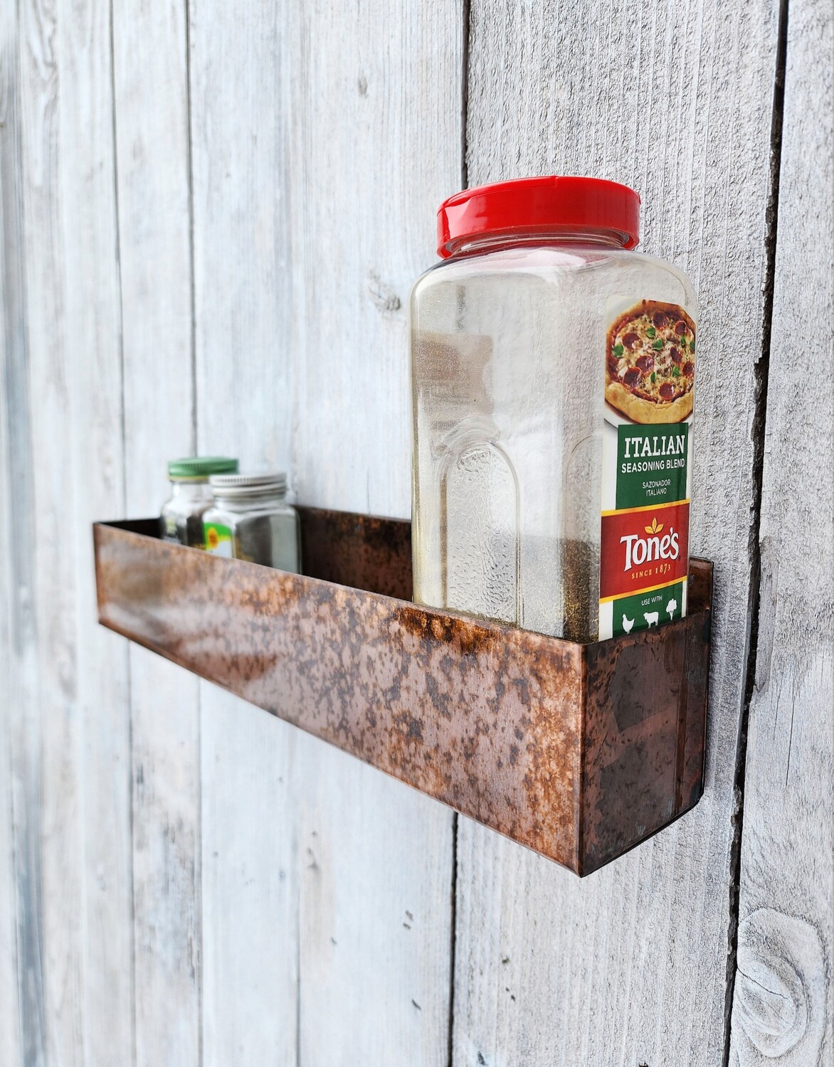 Fish House Spice Rack / Bathroom Caddie