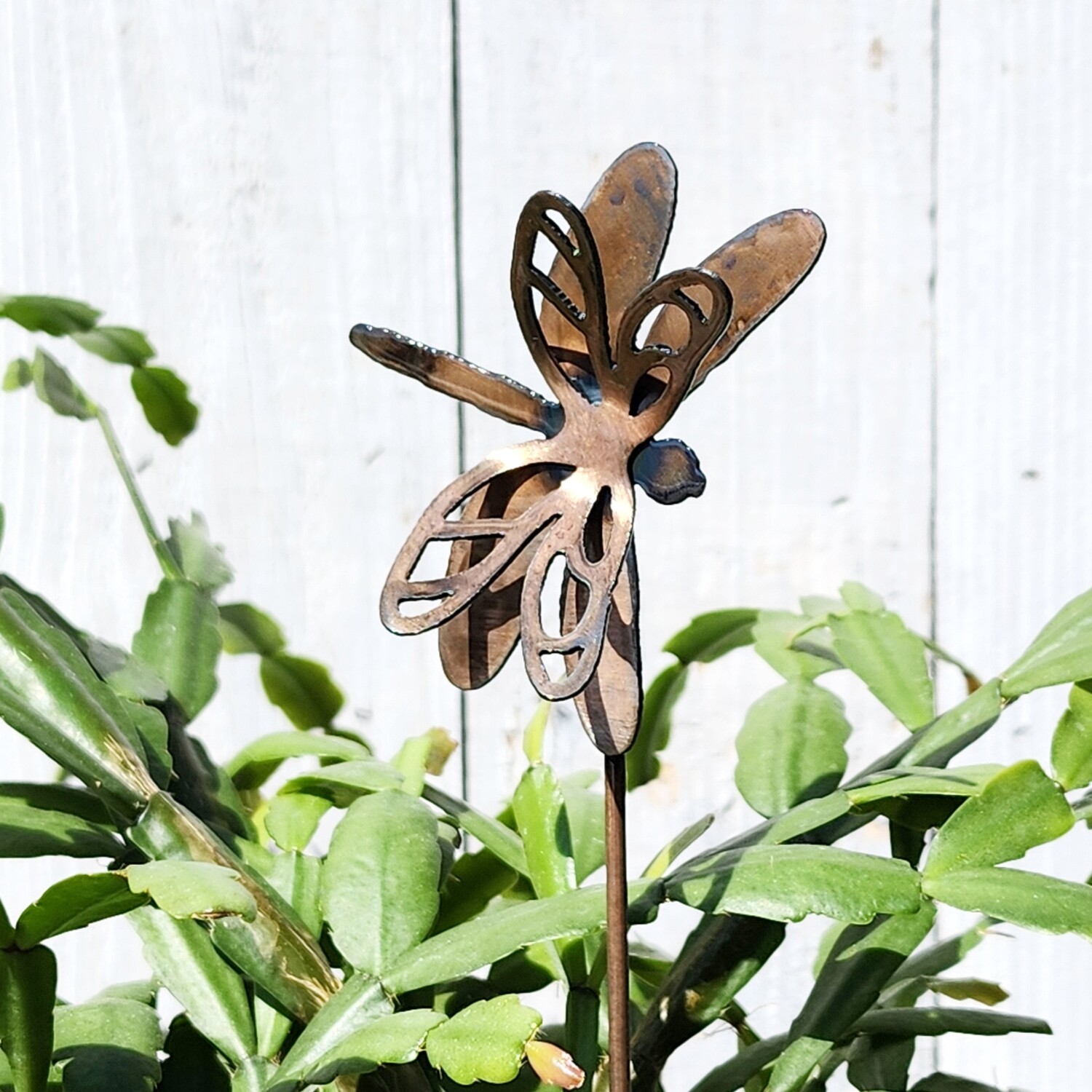 Small Dragonfly Stake
