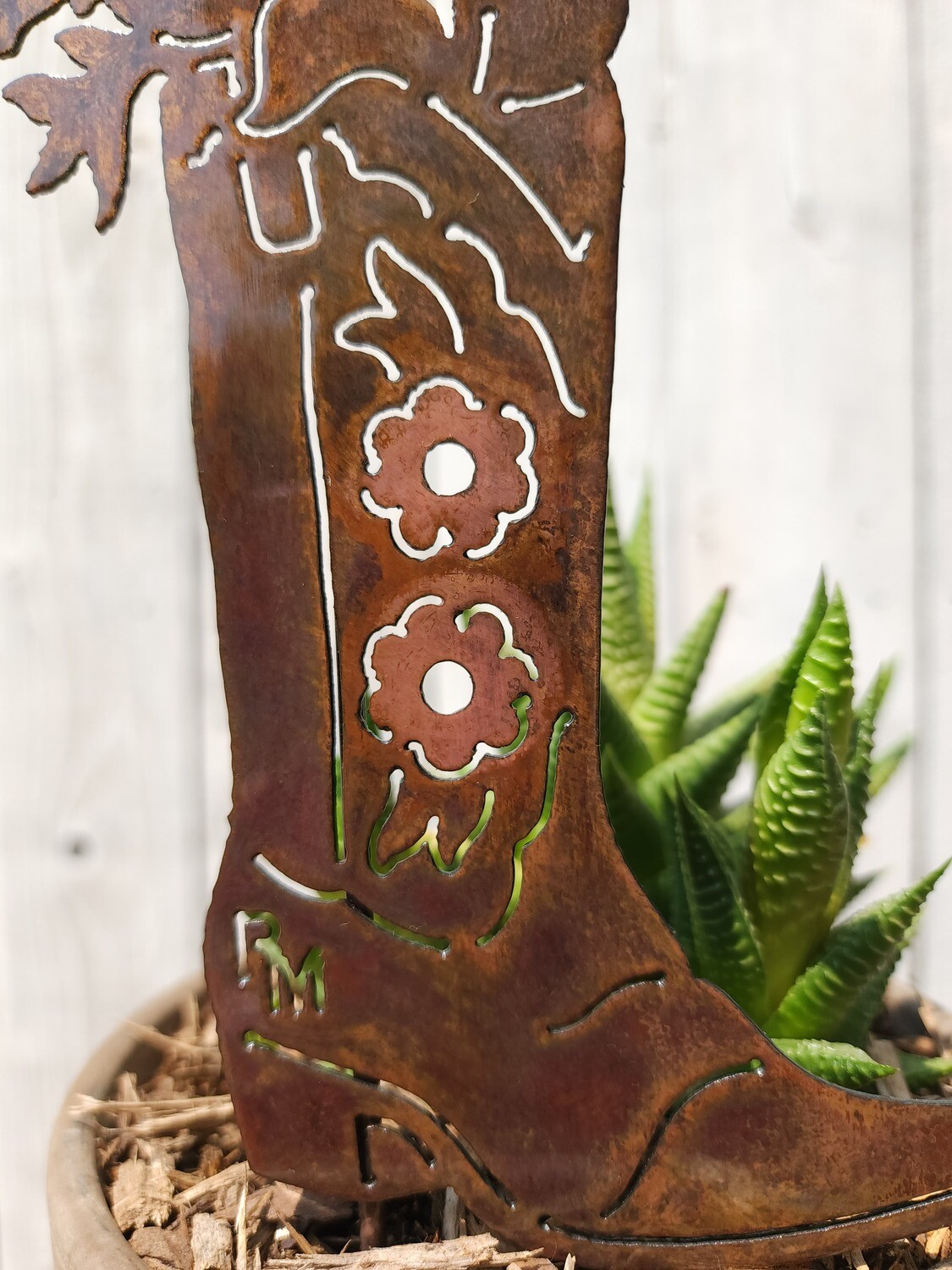 Smiley Cowboy Boot Stake
