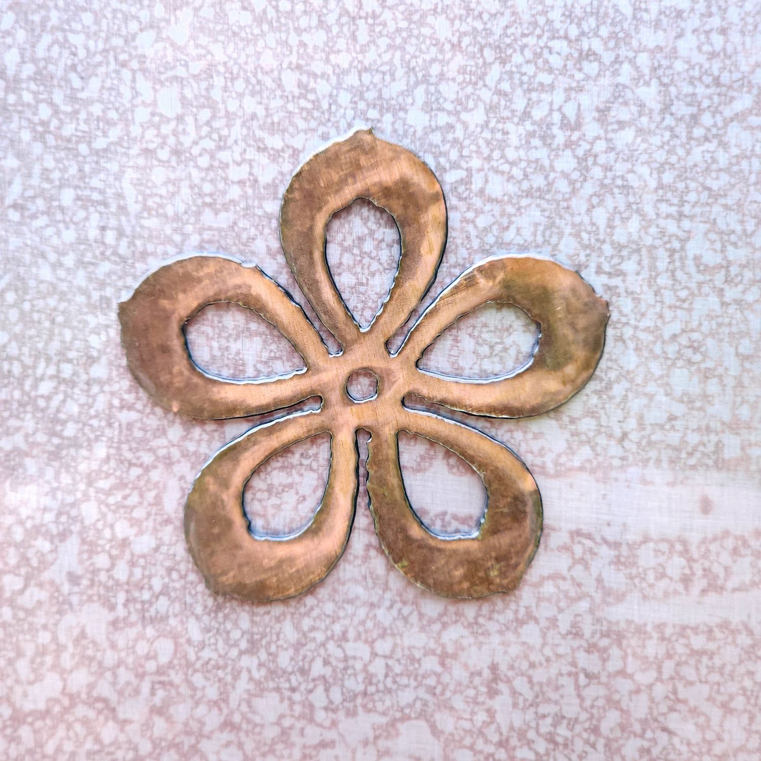 Lily Flower Magnet