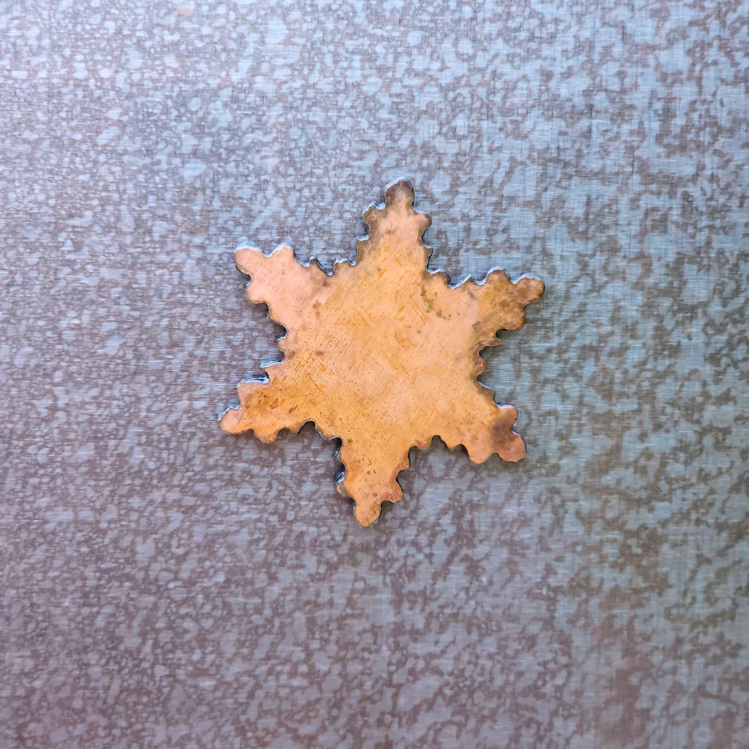 Rigged Tiny Snowflake Magnet