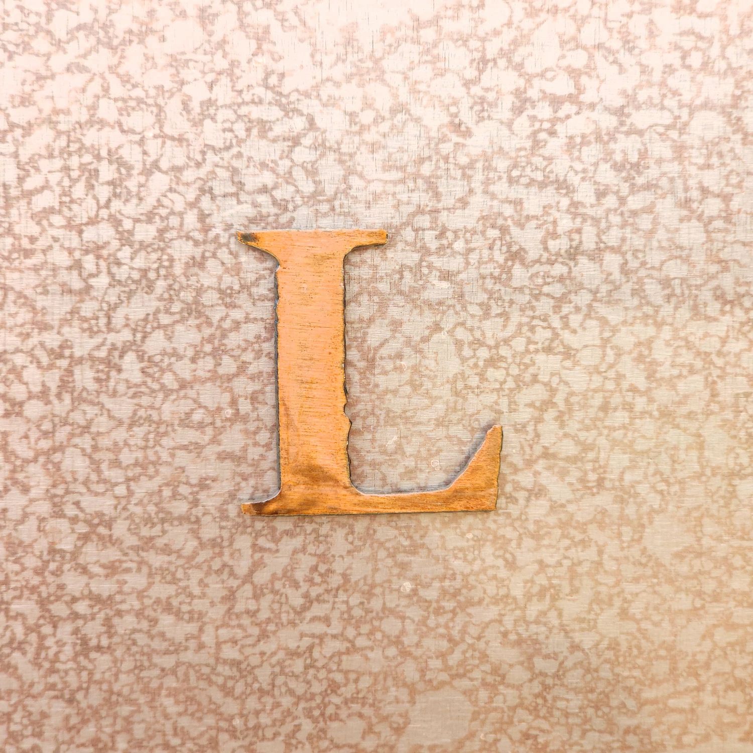 - L - Magnet
