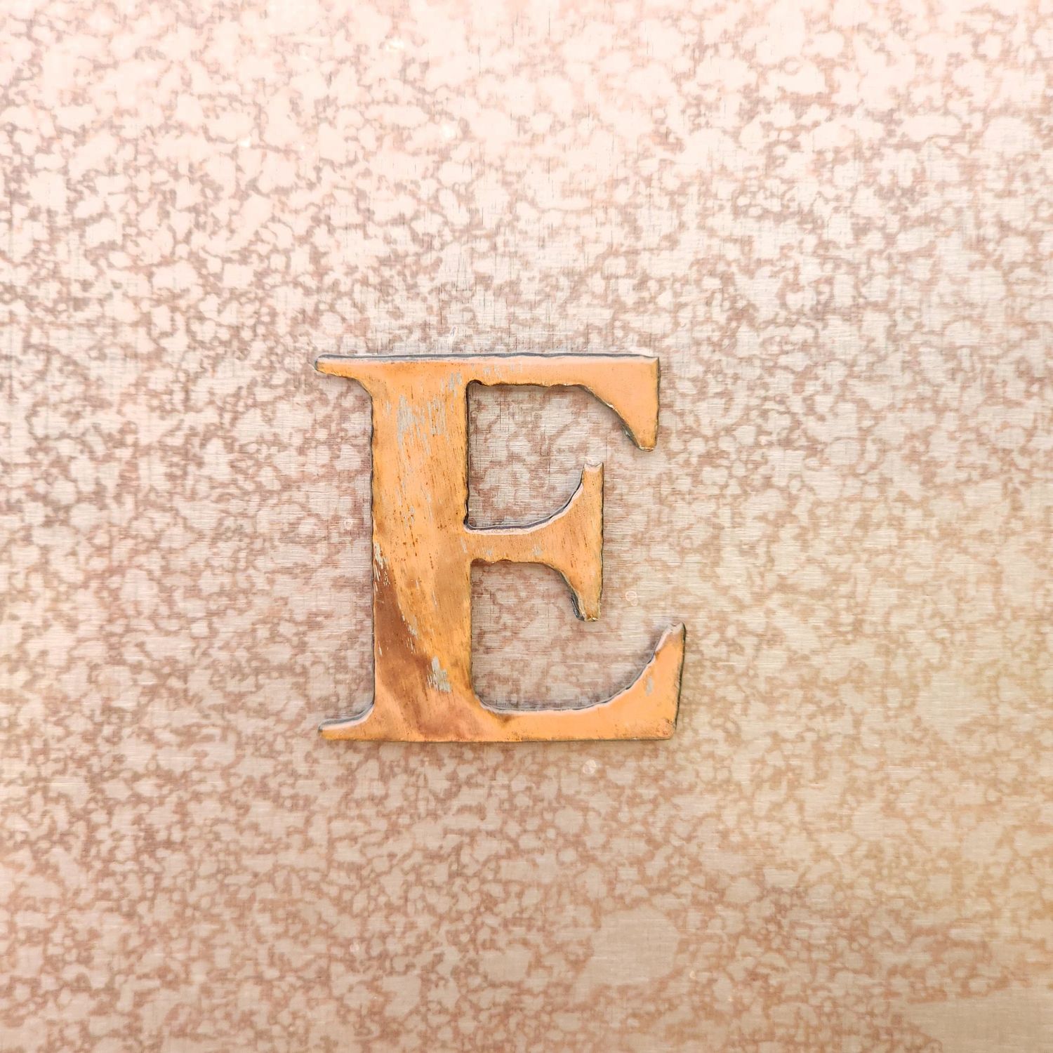 - E - Magnet