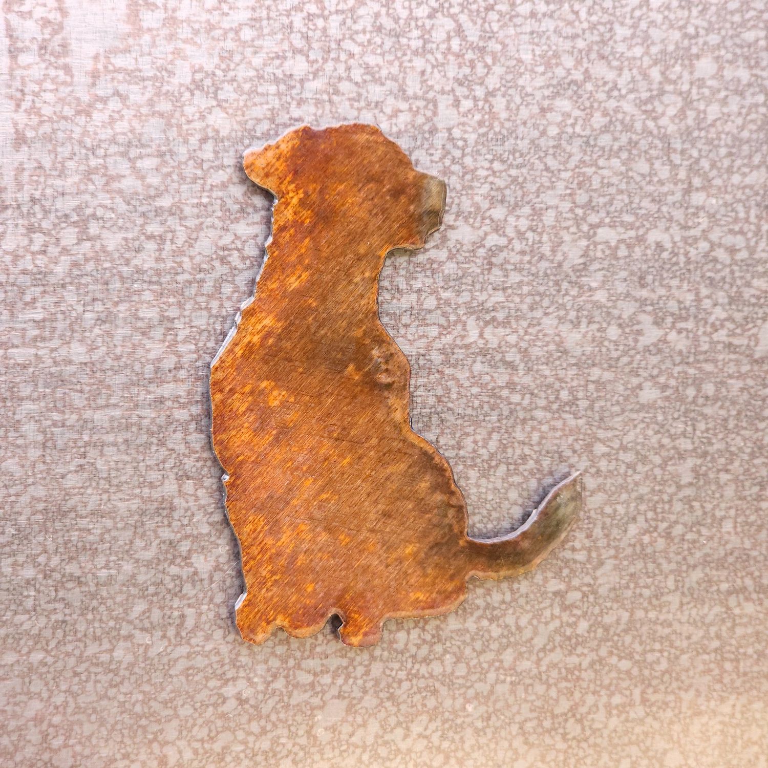 Labrador Wagging Tail Magnet