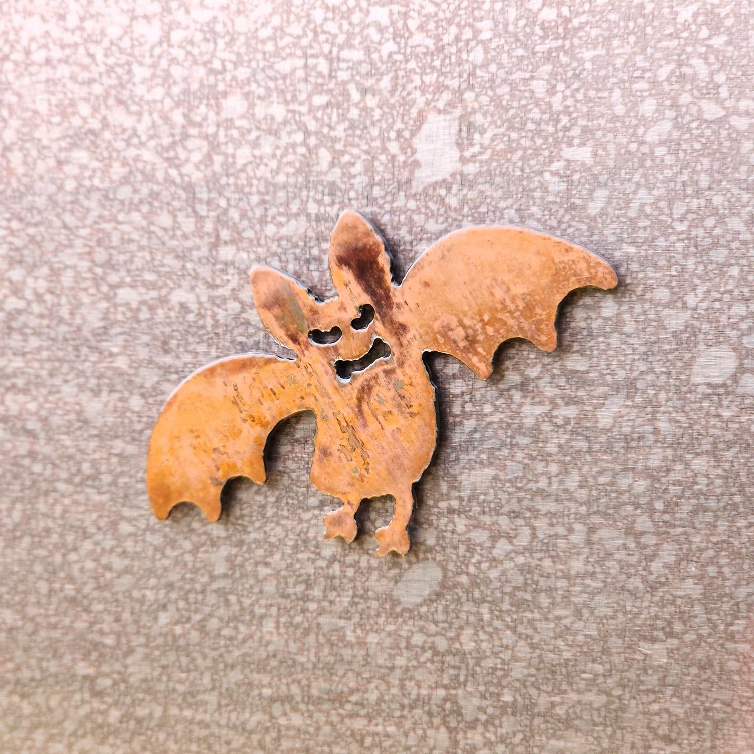 Bat Magnet