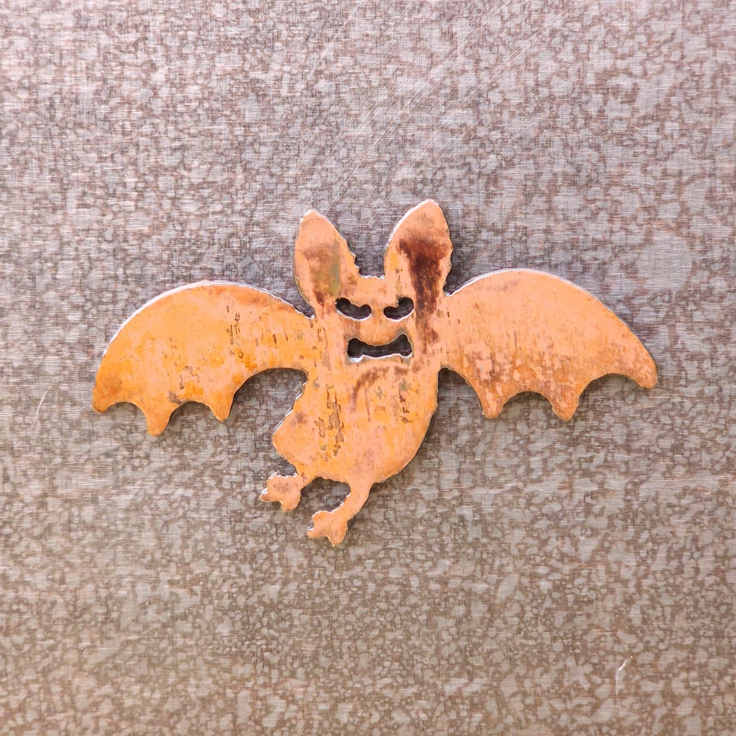 Bat Magnet