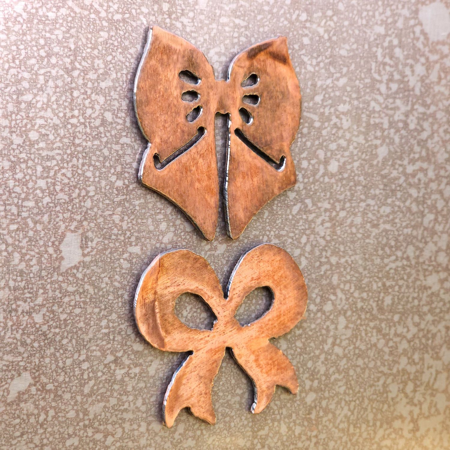 Round Bow Magnet