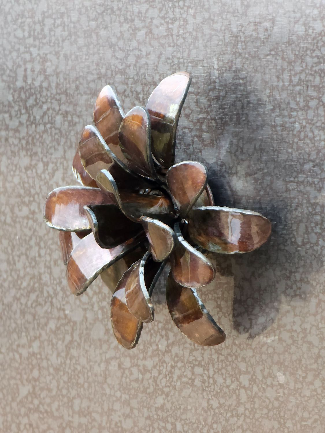 3D Oval Flower Magnet