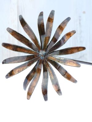 3D Daisy Flower Stake