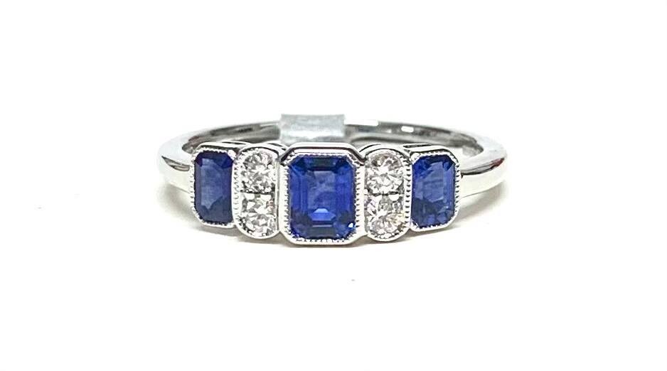New 18ct White Gold Sapphire & Diamond Ring, UK Size N